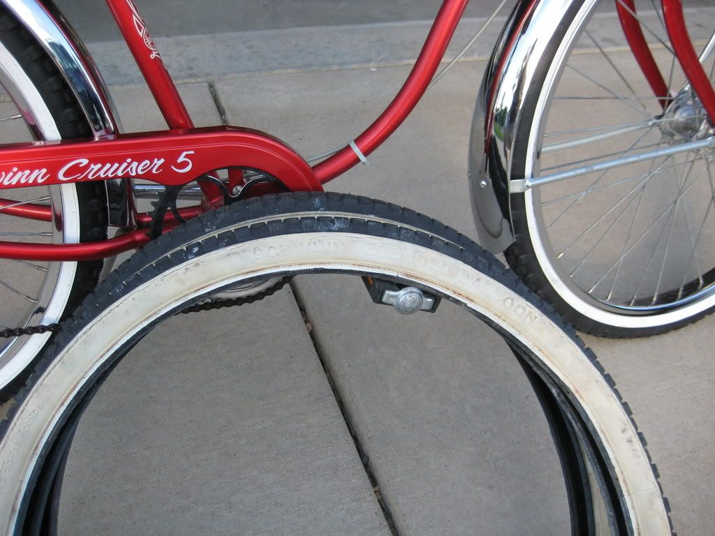 1980 Schwinn Cruiser 5Original Tires Photo by fmpomerleau Photobucket