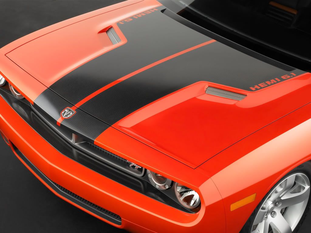 2006-Dodge-Challenger-Concept-Hood-.jpg