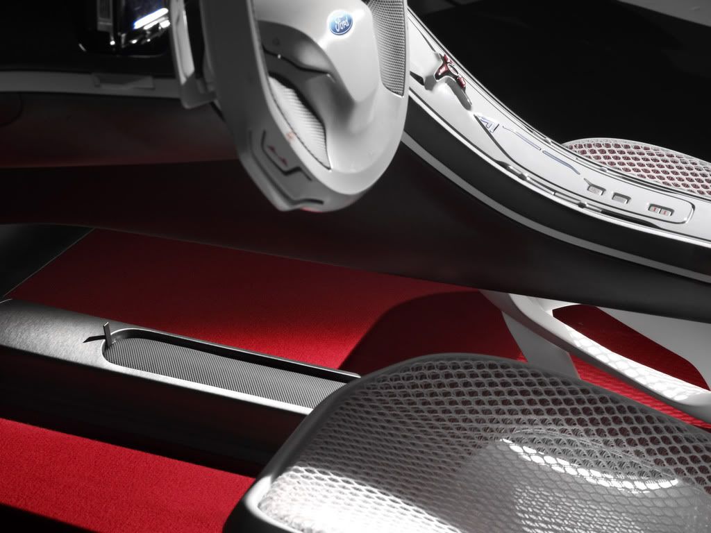 2006-Ford-Reflex-Concept-Floor-1600.jpg