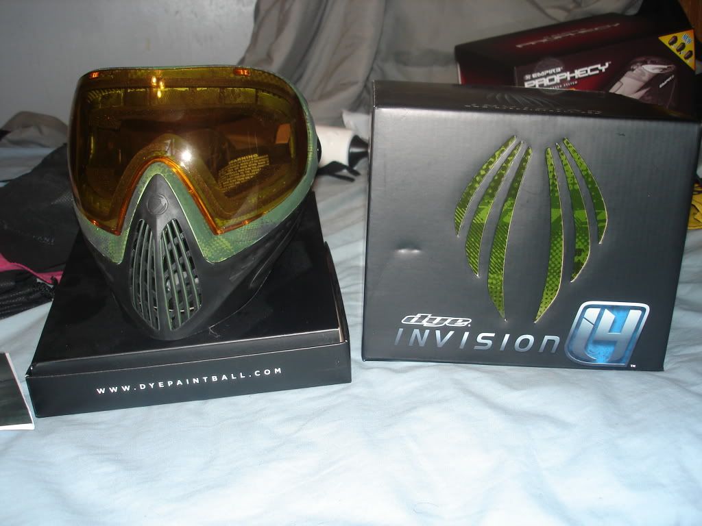 Barely Used- Invert Mini, dye i4 mask, prophecy loader, guerilla tank