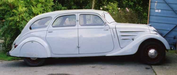 2005127 Peugeot402SideWebLargejpg