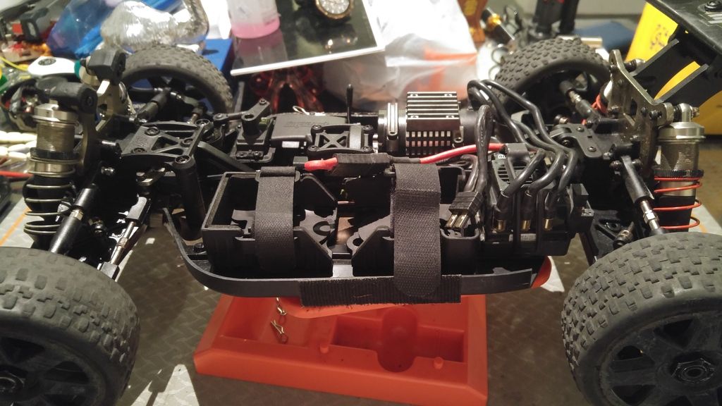 hpi vorza chassis