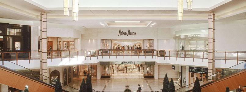 Shops at Willow Bend