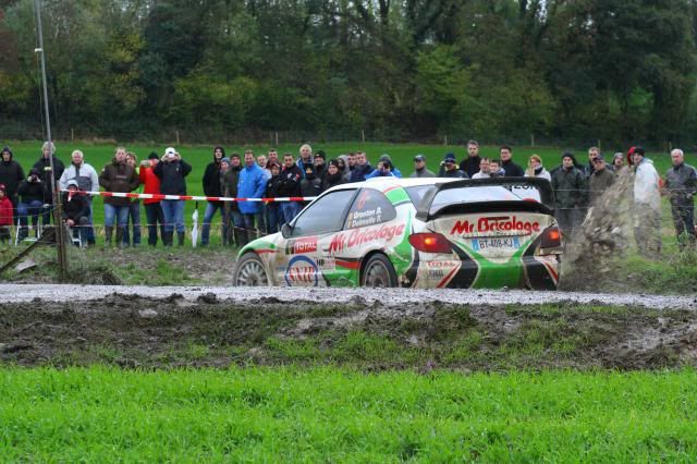 IMAGE: http://i304.photobucket.com/albums/nn183/Seby_pikefisherman/RallyeduCondroz-Huy12_zps3e214441.jpg