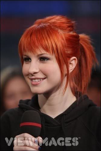 hayley williams hairstyle pictures. hayley williams haircut in