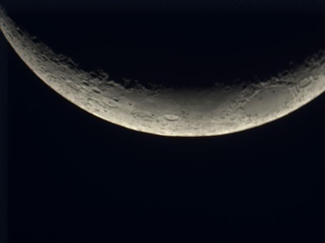 Moon2010-04-174.jpg