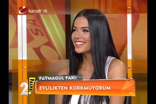 Fatmagul_Faki_2_Sayfa_21_May_s_2013_Sal_Evlilikten_korkmuyorum0367_zps5403a086.jpg