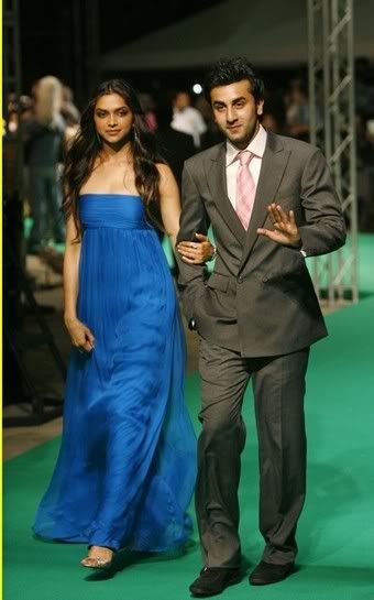 Deepika Padukone Ranbir Kapoor Blue 2