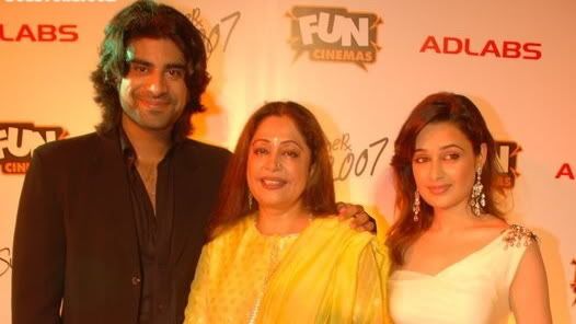 Kiron Kher Sikandar premiere