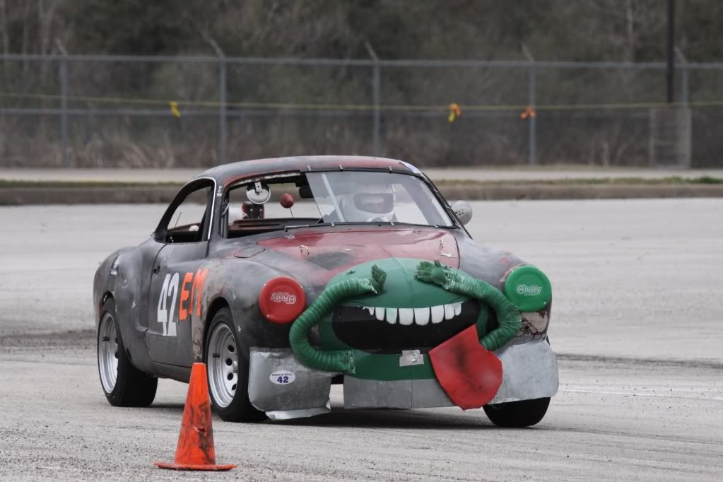 IMAGE: http://i304.photobucket.com/albums/nn193/rcbta/HNSMandAutocross143.jpg