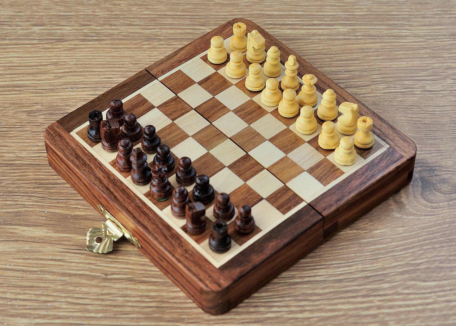 Traveling Folding Pocket Chess Set Pieces eBay
