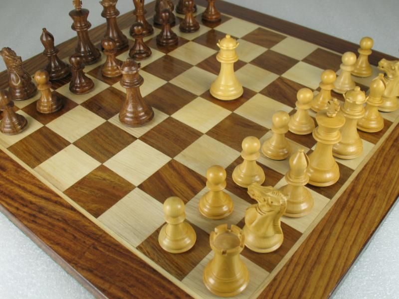 Rare 2 1/2 Inch Sesham Wood Staunton Chess Set Board 4Q  