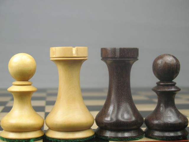 Reproduction Repro Dublin Pattern Rose Wood Chess Set 4Q chessbazaar 