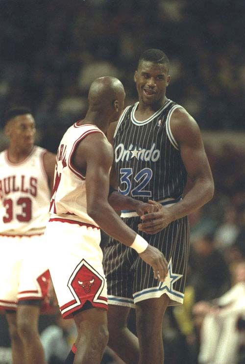 Michael Jordan And Shaquille O'neal (BG : Scottie Pippen) Photo by ...