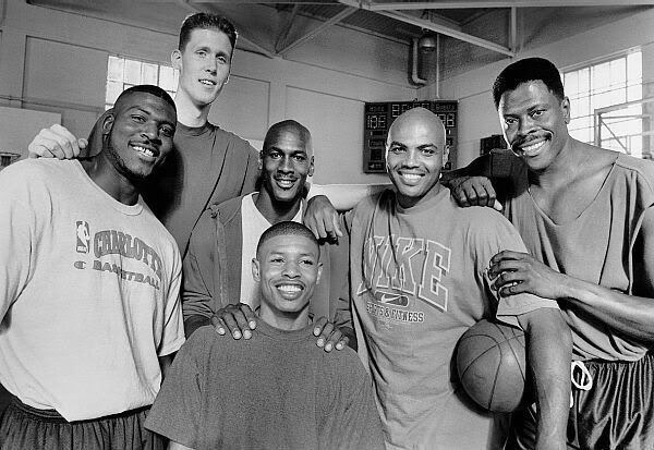 Space Jam - Larry Johnson, Shawn Bradley, Muggsy Bogues, Michael Jordan, Charles Barkley and Patrick Ewing Pictures, Images and Photos